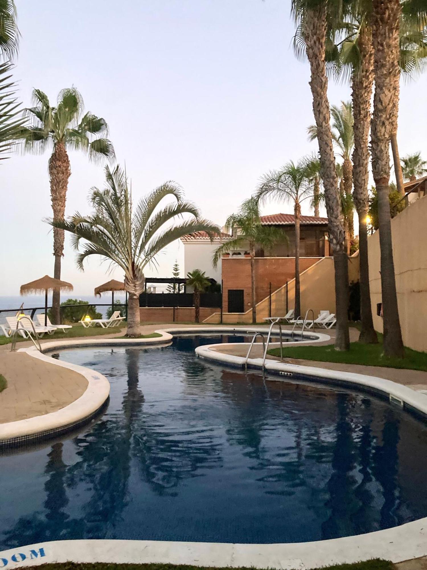 Bonita casa de vacaciones en Almuñécar Extérieur photo